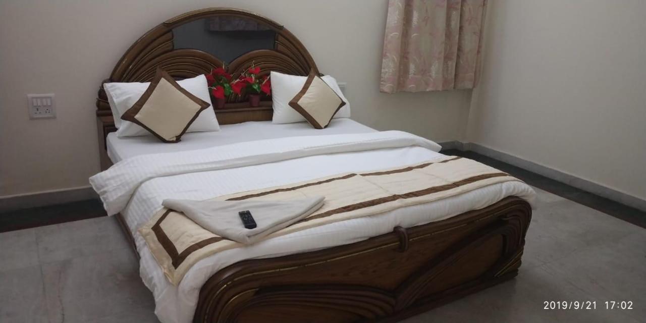 Hotel Marigold ニューデリー エクステリア 写真